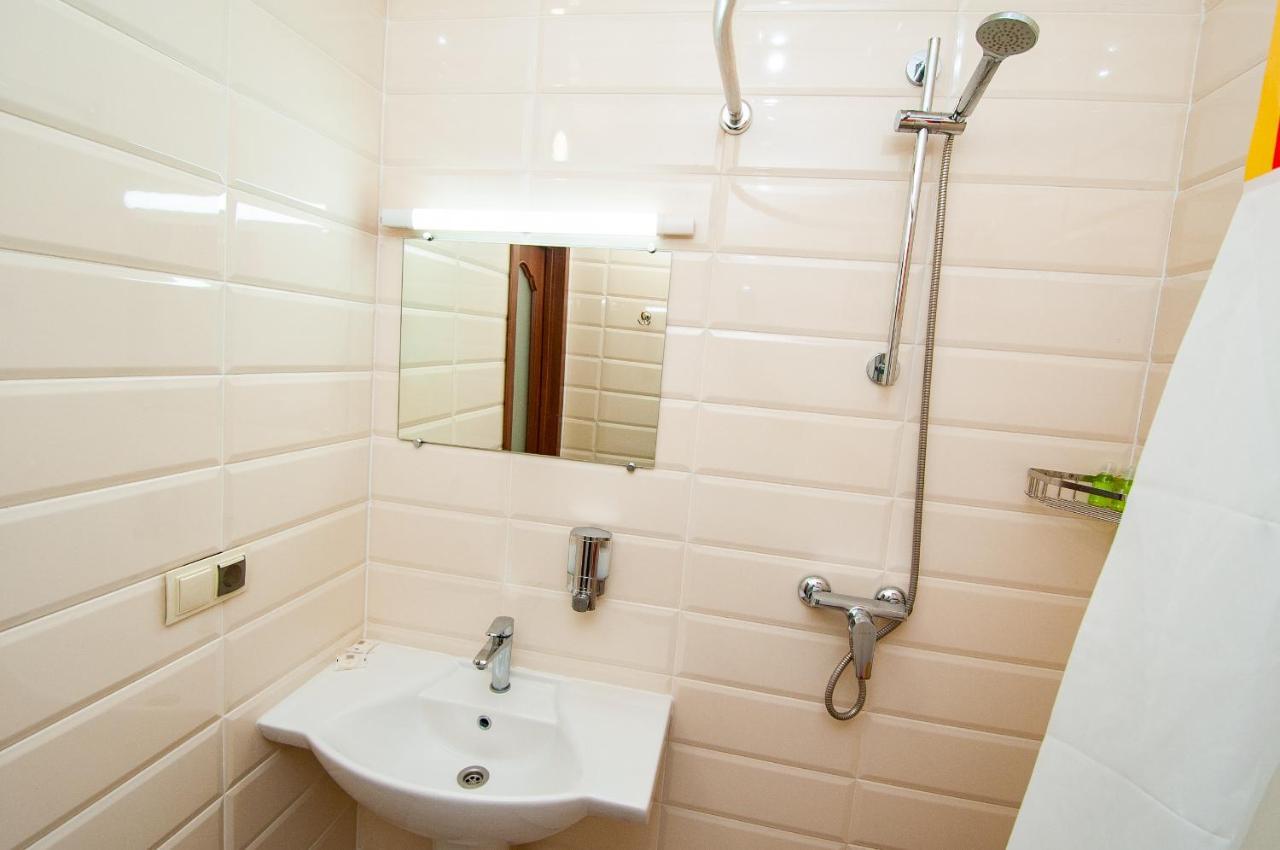 أوديسا Art Suites Near Deribasovskaya المظهر الخارجي الصورة