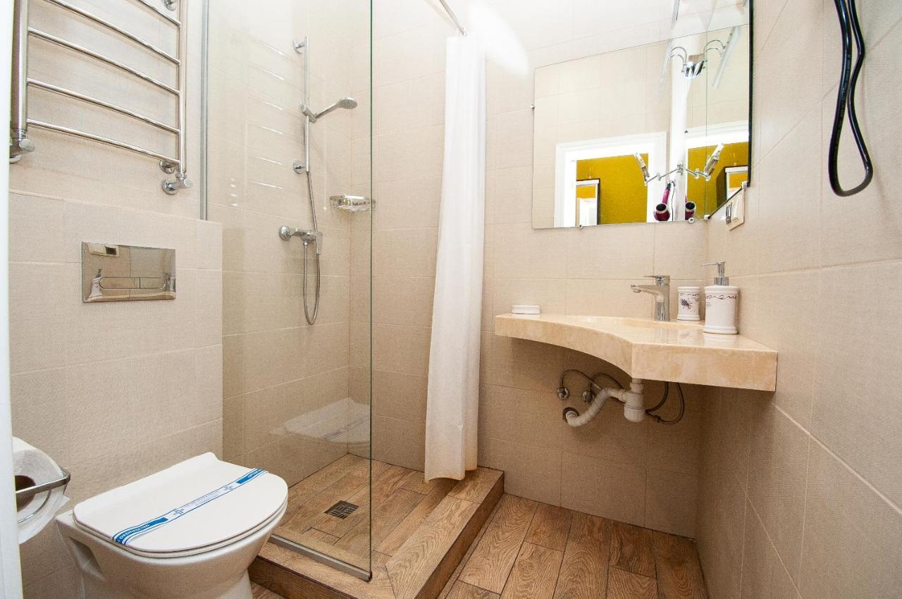 أوديسا Art Suites Near Deribasovskaya المظهر الخارجي الصورة